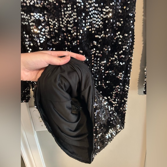 H&M Divided Black Velvet Sequin Long Sleeve Bodycon Mini Dress, Size 6 - Picture 7 of 7